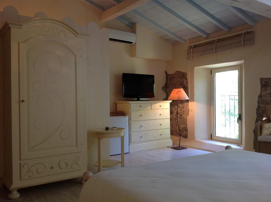 Maison D'Hotes Les Chambres De Mon Moulin Pégomas Szoba fotó